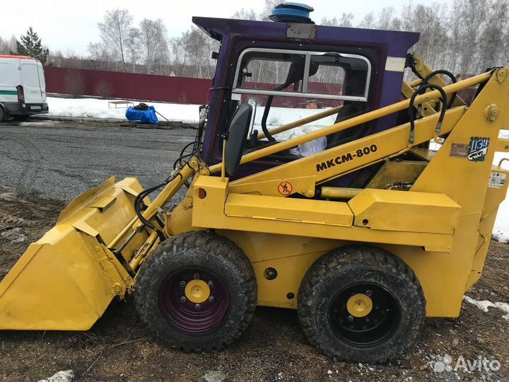 Мини-погрузчик МКСМ 800H, 2012