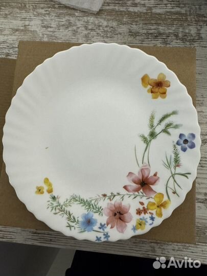 Тарелки новые