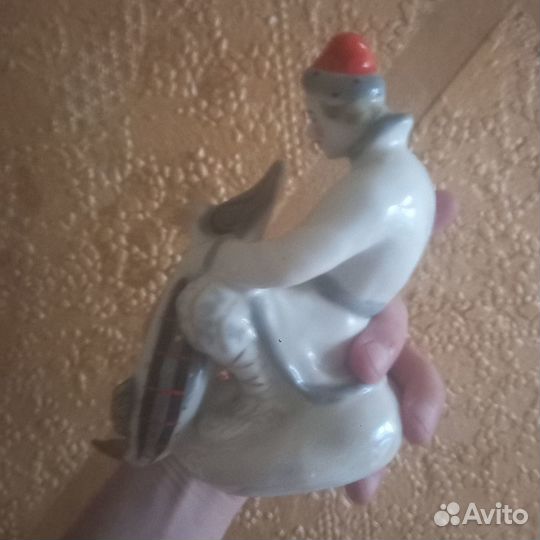 Фарфоровые статуэтки СССР лфз