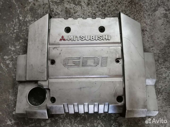 Декоративная крышка двигателя mitsubishi galant le