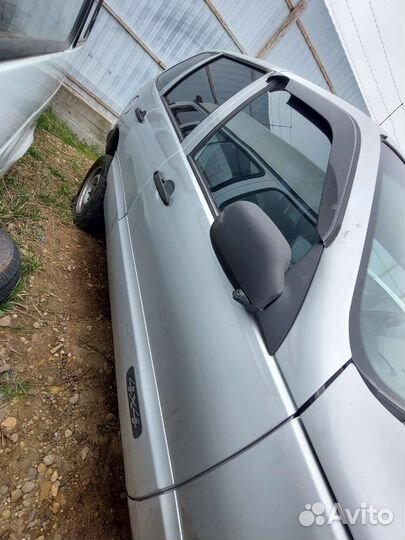 Двери шеви нива