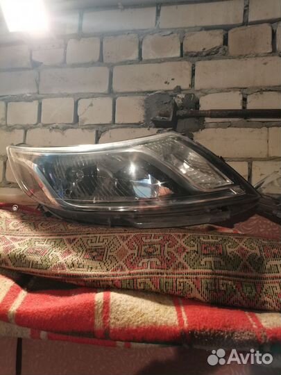 Фары KIA Rio 2014