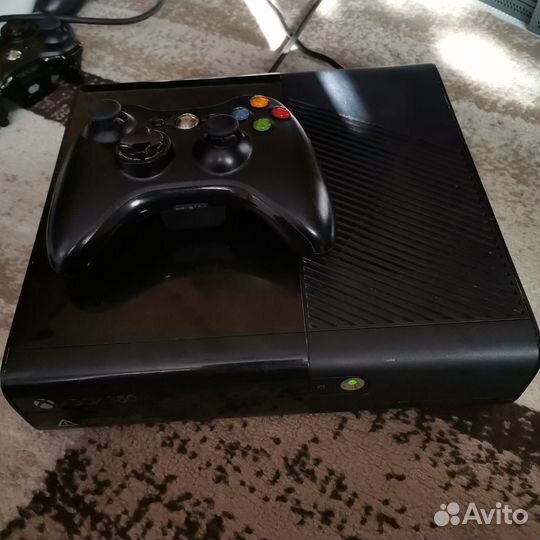 Xbox 360 e 750 gb 149 игр avrora