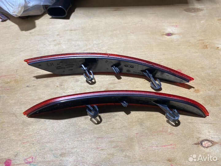 Катафоты заднего бампера golf 6