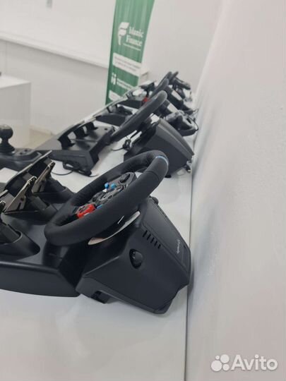 Игровой руль Logitech G29