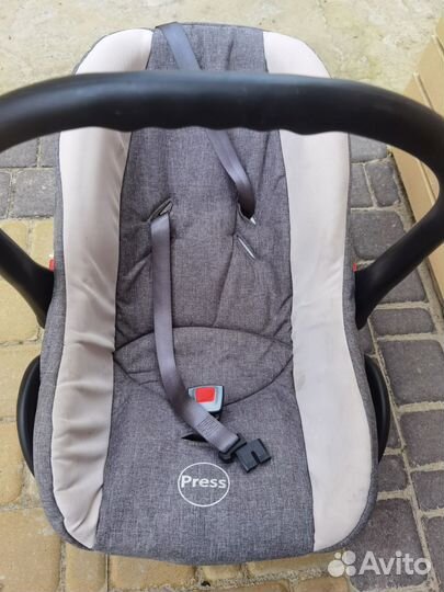 Переноска для детей в машину