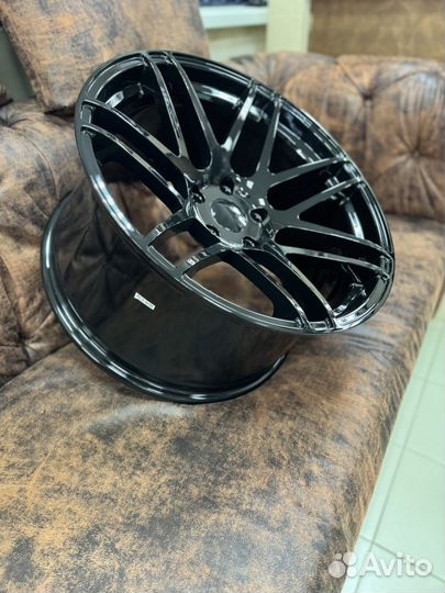 Диски разноширокие 19/5/120 на BMW F10 F90 F30 E90