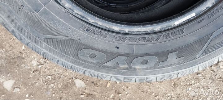 Toyo Proxes CF2 215/65 R16