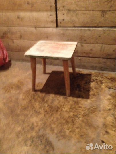 Детская табуреточка