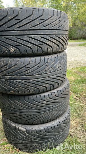 Triangle TR968 235/40 R18