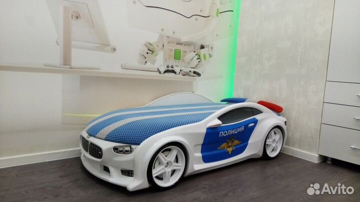 Детская кровать машина Бмв полиция с колесами