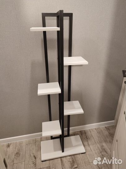 Полка для цветов напольная