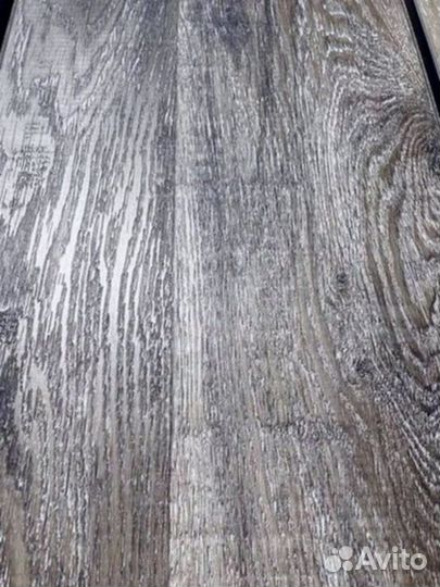 Кварц виниловый ламинат