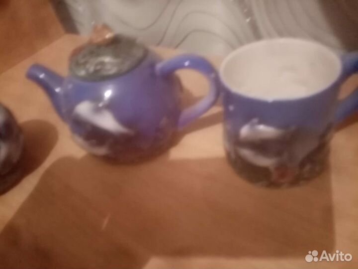 Заварочный чайник, сахарница, кружка