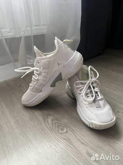 Кроссовки Jordan One Take II