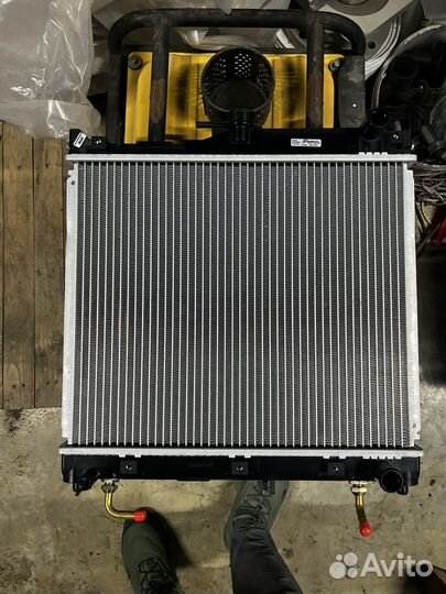Радиатор охлаждения suzuki jimny