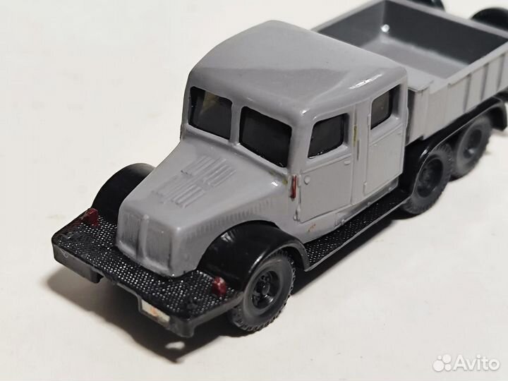 Модель Татра 141 Espewe ГДР 1/87 времени СССР 1980