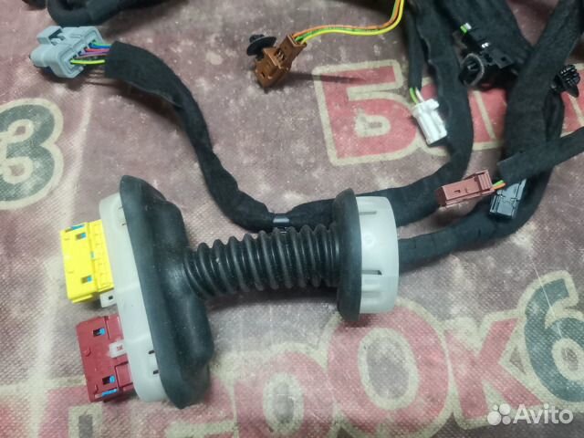 Проводка двери передний левый Peugeot 3008