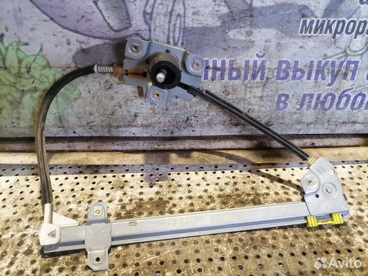 Стеклоподъемник задний правый Renault Megane Sceni