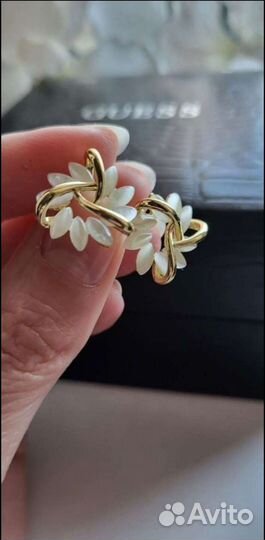 Нежные серьги