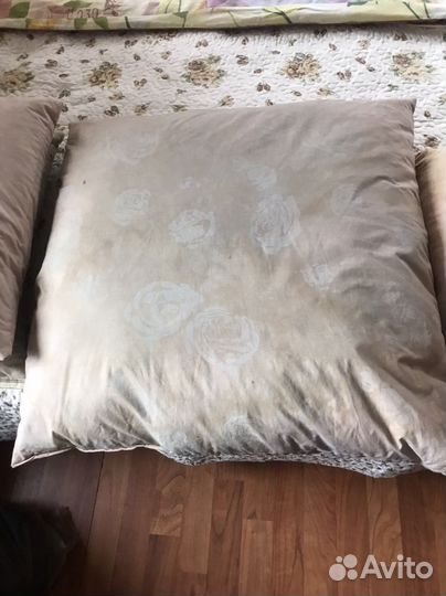Подушки перьевые и пухлаые бу