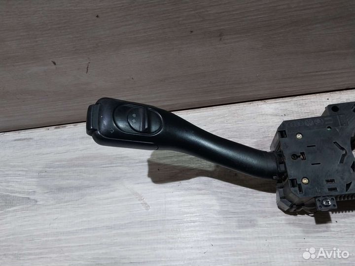 Подрулевой переключатель Volkswagen Passat B5