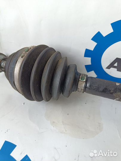 BMW 7 G11 G12 Привод передний правый