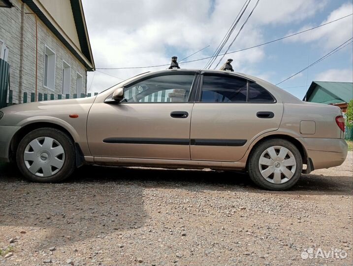 Nissan Almera 1.8 МТ, 2005, 293 483 км