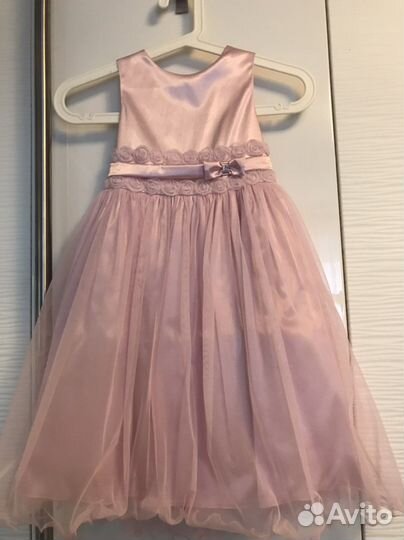 Платье праздничное для девочки