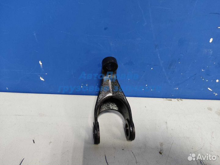 Кронштейн переднего амортизатора грузовиков Ман