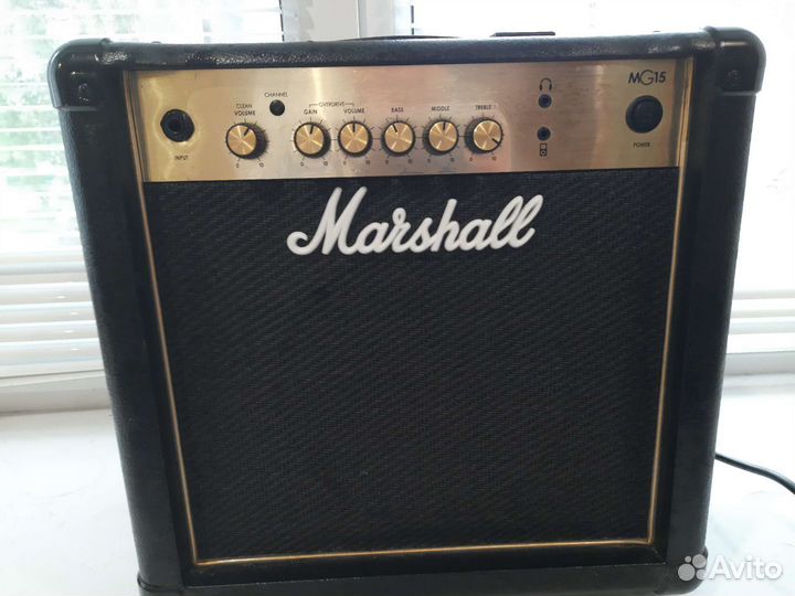 Комбоусилитель гитарный Marshall MG15