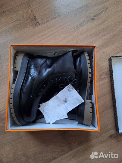 Ботинки женские зимние 38 размера