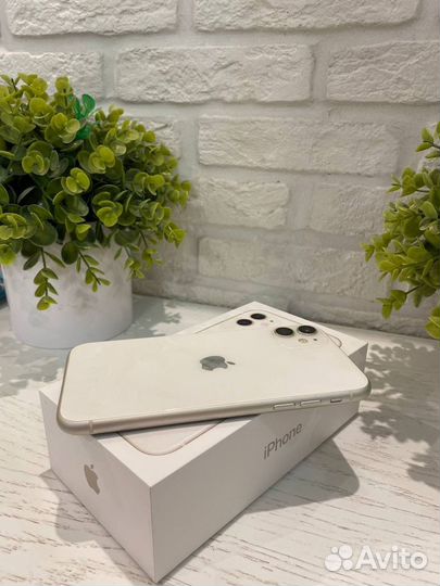 iPhone 11, 128 ГБ