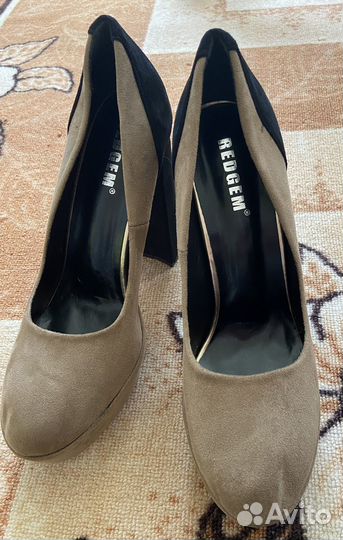 Продам туфли новые