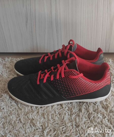 Футбольные бутсы kipsta (декатлон)