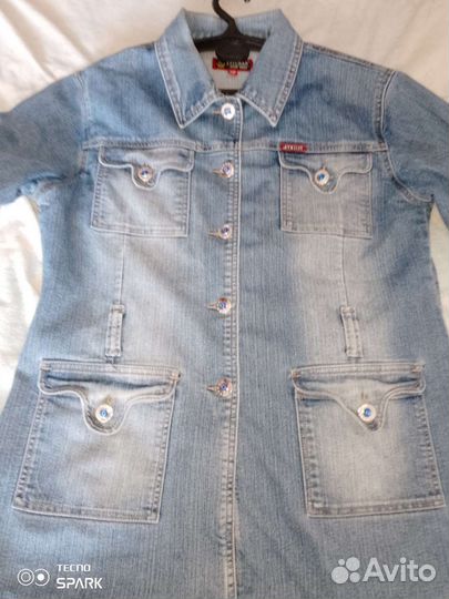 Джинсовая куртка женская