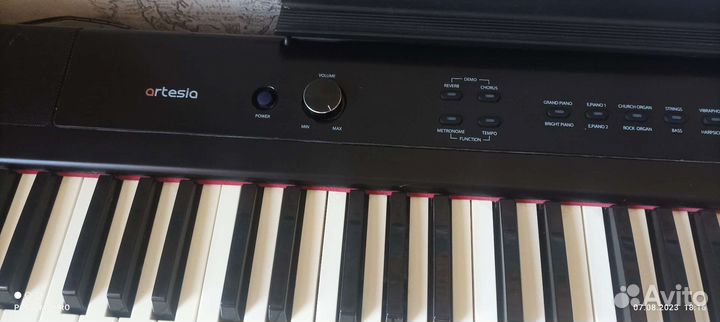 Цифровое пианино artesia pa-88w