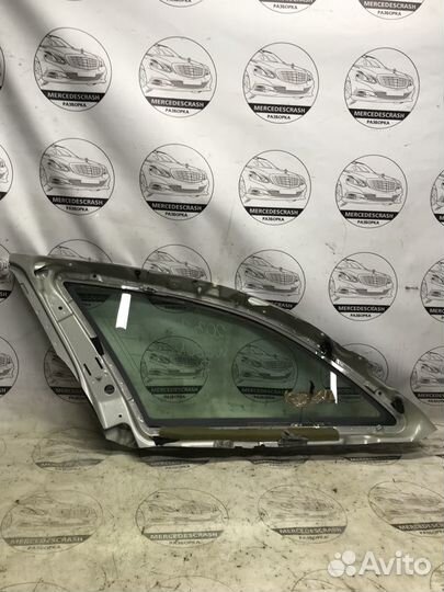 Стекло заднее боковое правое Mercedes W203 C 2000