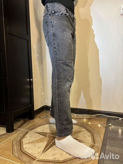Джинсы
