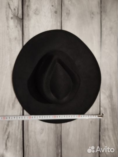 Шляпа фетровая женская черная