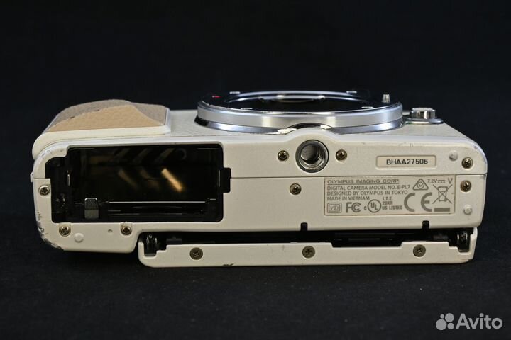 На запчасти в ремонт Olympus Pen E-PL7 E-PL9