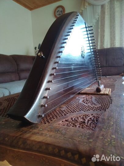 Гусли профессиональные шлемовидные