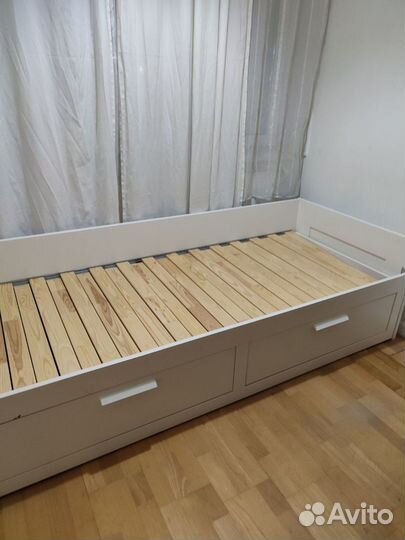Раздвижная кровать IKEA бримнэс бу