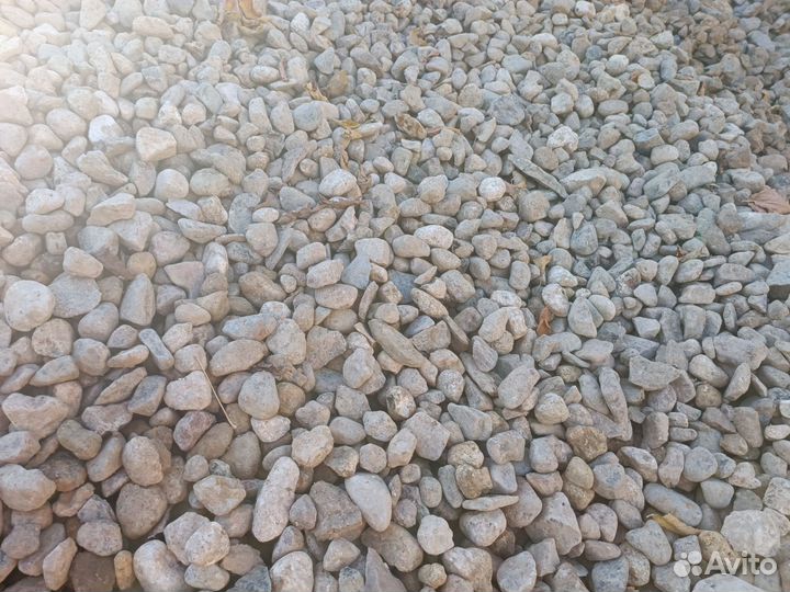 Гравий 20х40 чистый с доставкой от 1 м3