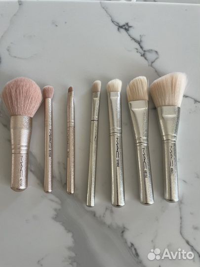 Кисти для макияжа Mac