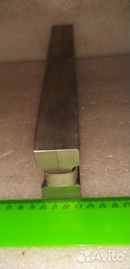 Петушки. зверьки.Леденцы на палочке.Форма.Орешки