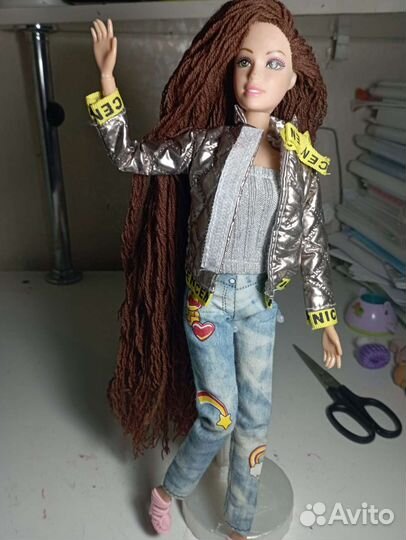 Продаю комплект одежды