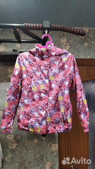 Ветровка для девочки