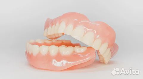 Съемные зубные протезы