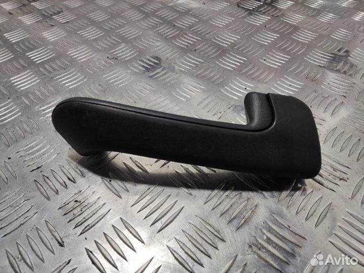 Ручка двери внутренняя задняя левая Лада Гранта